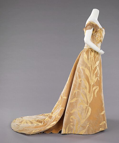Ball gown, House of Worth (French, 1858–1956), silk, French