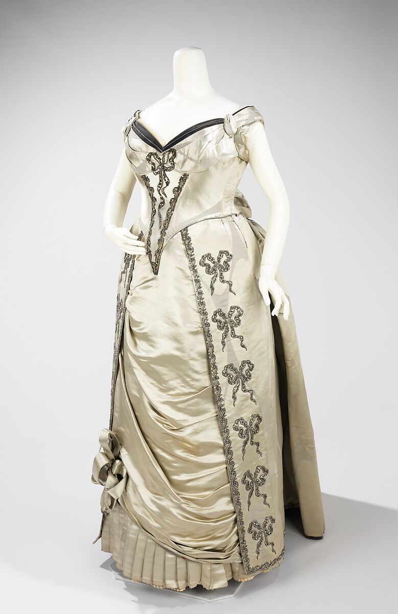 Evening dress, House of Worth (French, 1858–1956), silk, metal, French 