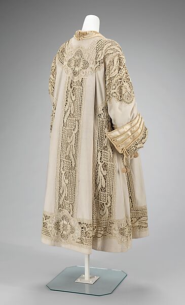 Evening coat, B. Altman &amp; Co. (American, 1865–1990), wool, silk, linen, American