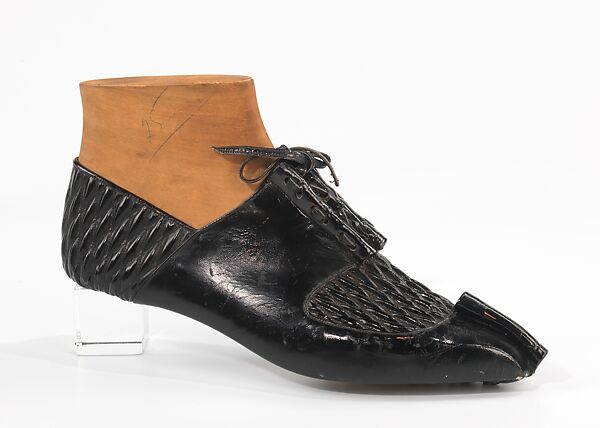 Model No. 499, Steven Arpad (French, 1904–1999), leather, wood, French 