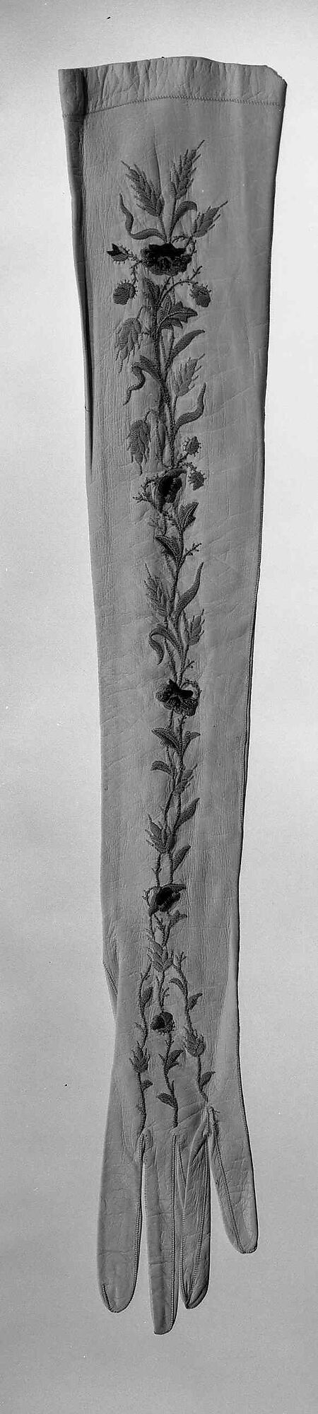 Evening gloves, leather, silk, French