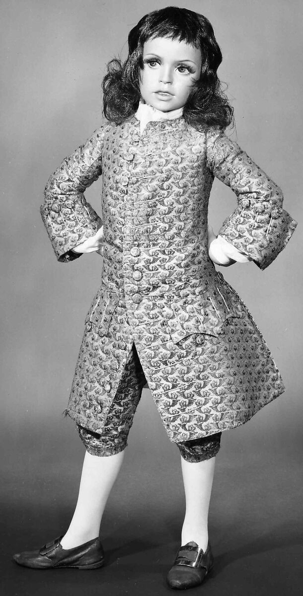 Shoes, leather, European