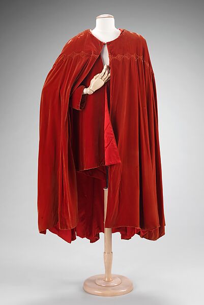 Evening cape, House of Worth (French, 1858–1956), silk, French 