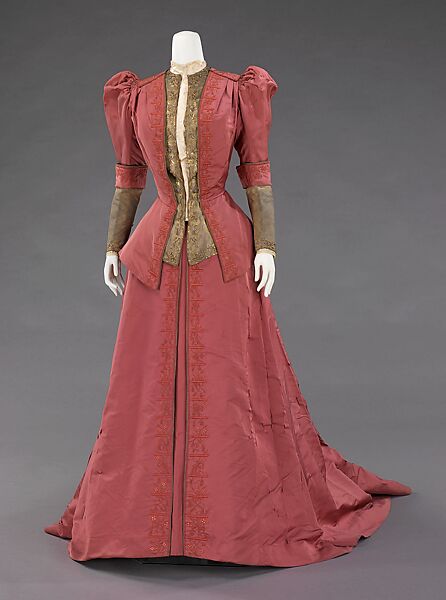 Dinner dress, House of Worth (French, 1858–1956), silk, metal, rhinestones, French 