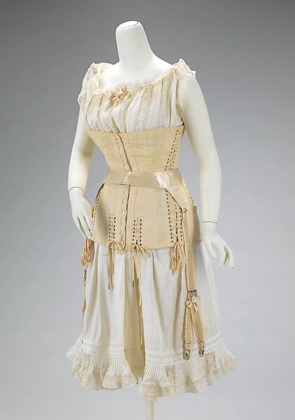 Wedding ensemble, The H. &amp; W. Company (American, active ca. 1905-1950), leather, cotton, silk, metal, linen, ivory, mother of pearl, American