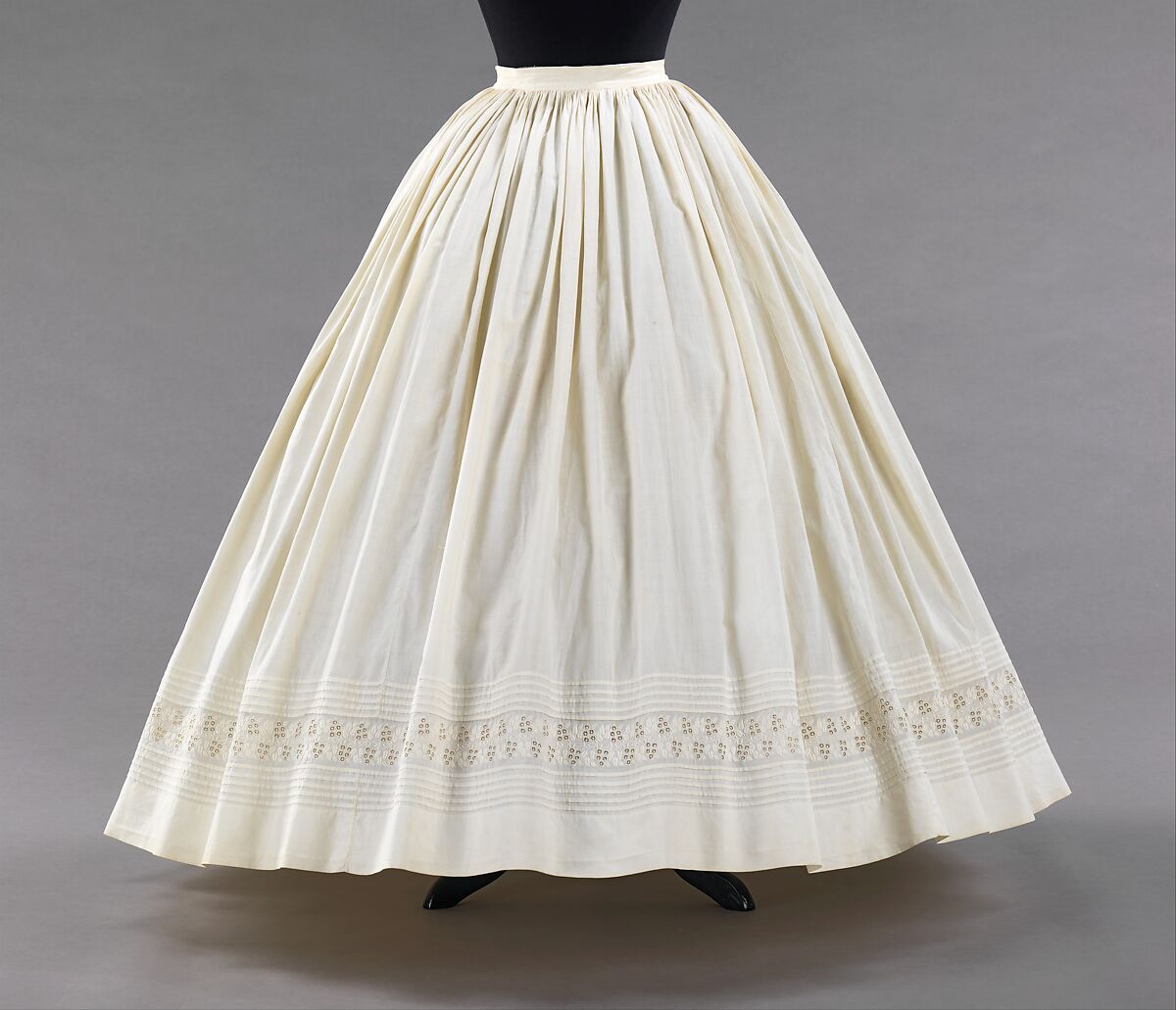 Petticoat, cotton, American 