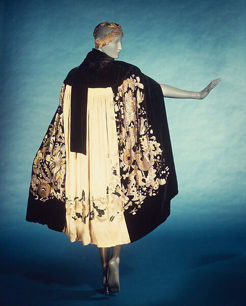 Evening cape, Myrbor (French, 1922–1936), silk, metal, French