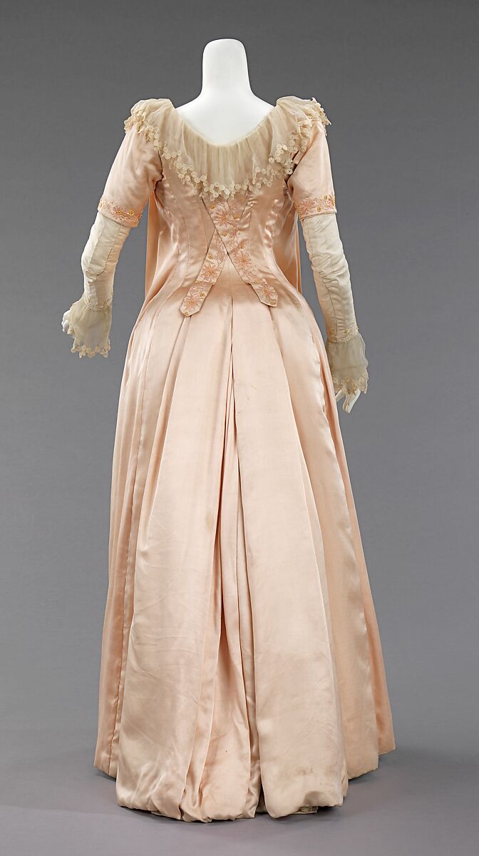 Tea gown, Liberty &amp; Co. (British, founded London, 1875), silk, British