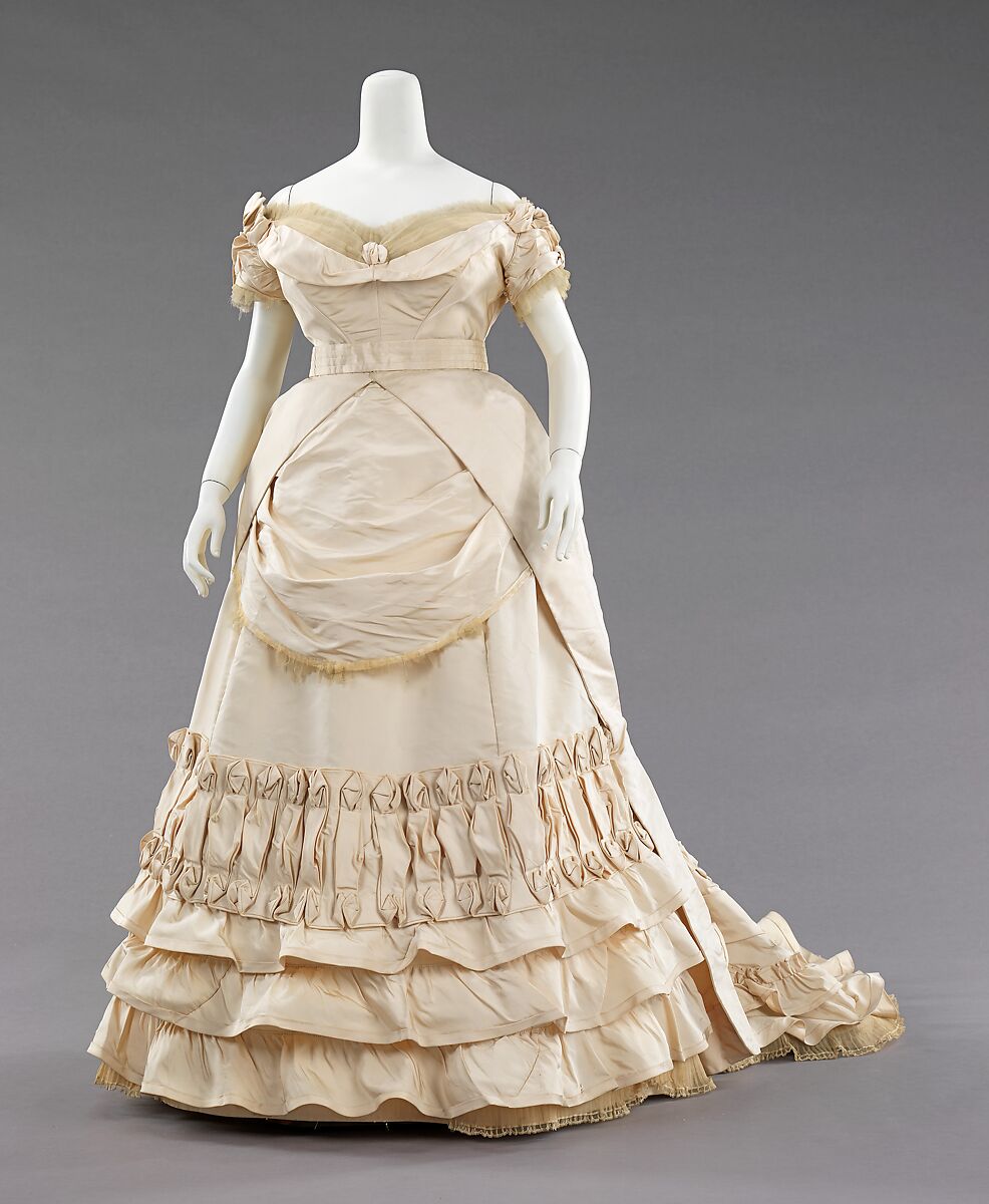 Ball gown, Attributed to House of Worth (French, 1858–1956), silk, probably French