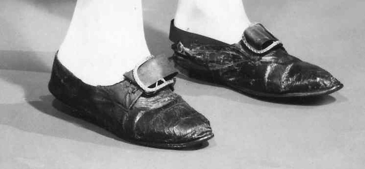 Shoes, leather, British