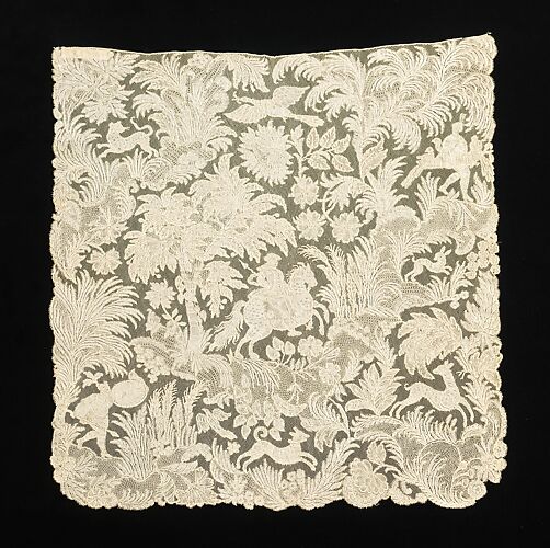 Cravat end