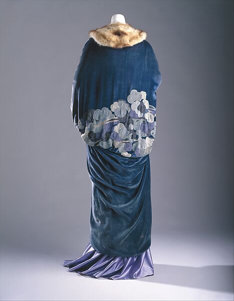 Evening coat, silk, fur, French