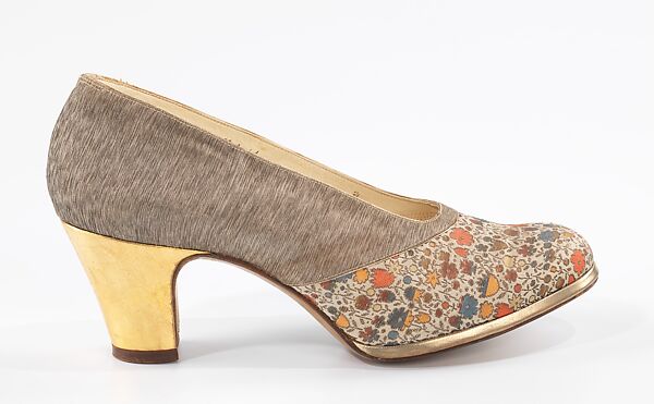 Evening pumps, Debusschère of Bruges, silk, leather, metal, Belgian