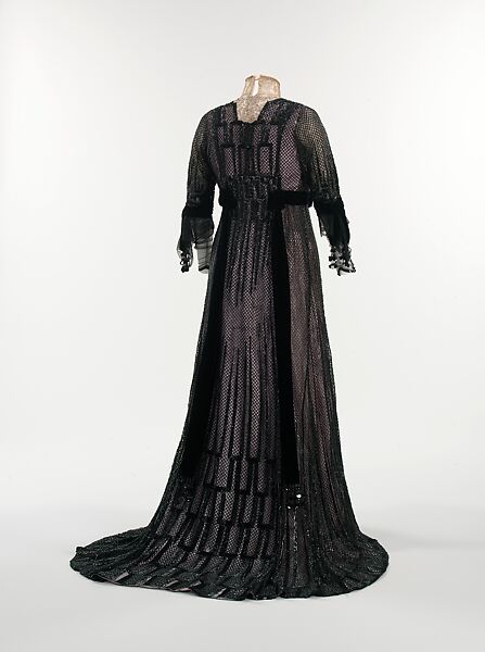 Evening dress, silk, metal, French
