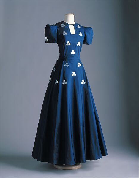 Evening dress, House of Lanvin (French, founded 1889), silk, mother-of-pearl, beads, French 