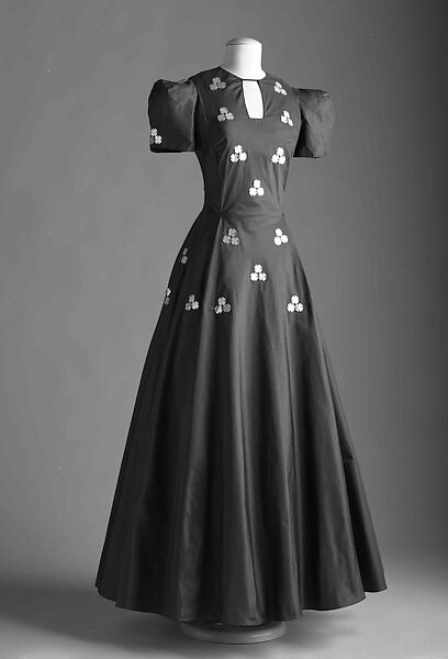 Evening dress, House of Lanvin (French, founded 1889), silk, mother-of-pearl, beads, French