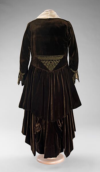 Evening ensemble, Mme. Louis Cerlian, silk, metal, American