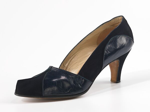 Pumps, Rosina Schiavone Ferragamo, leather, Italian 