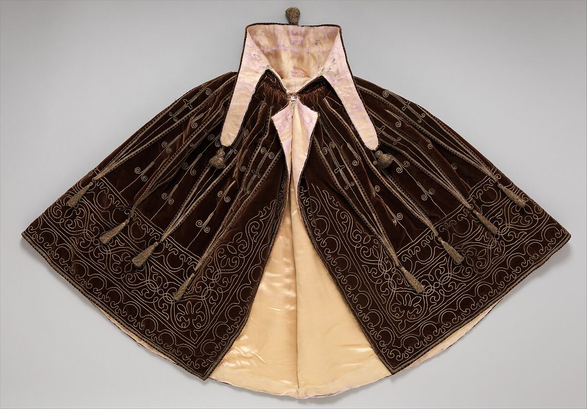 Evening cape, House of Worth (French, 1858–1956), silk, metal, French