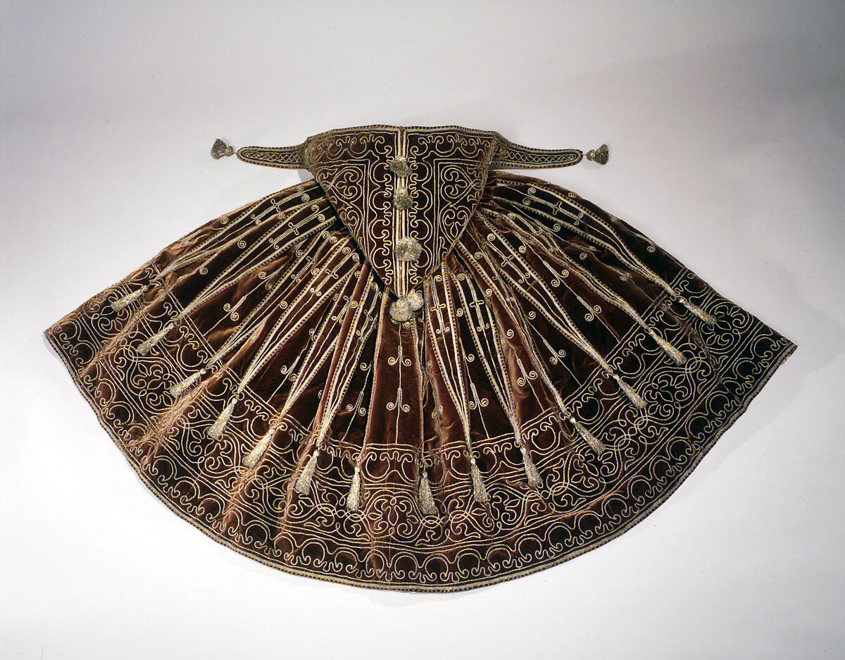 Evening cape, House of Worth (French, 1858–1956), silk, metal, French