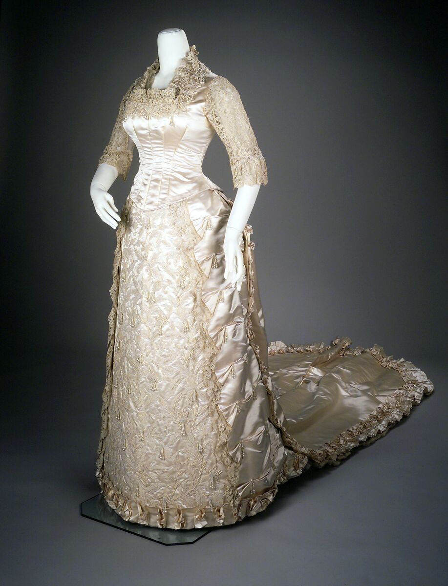 Wedding dress, silk, pearl, American 