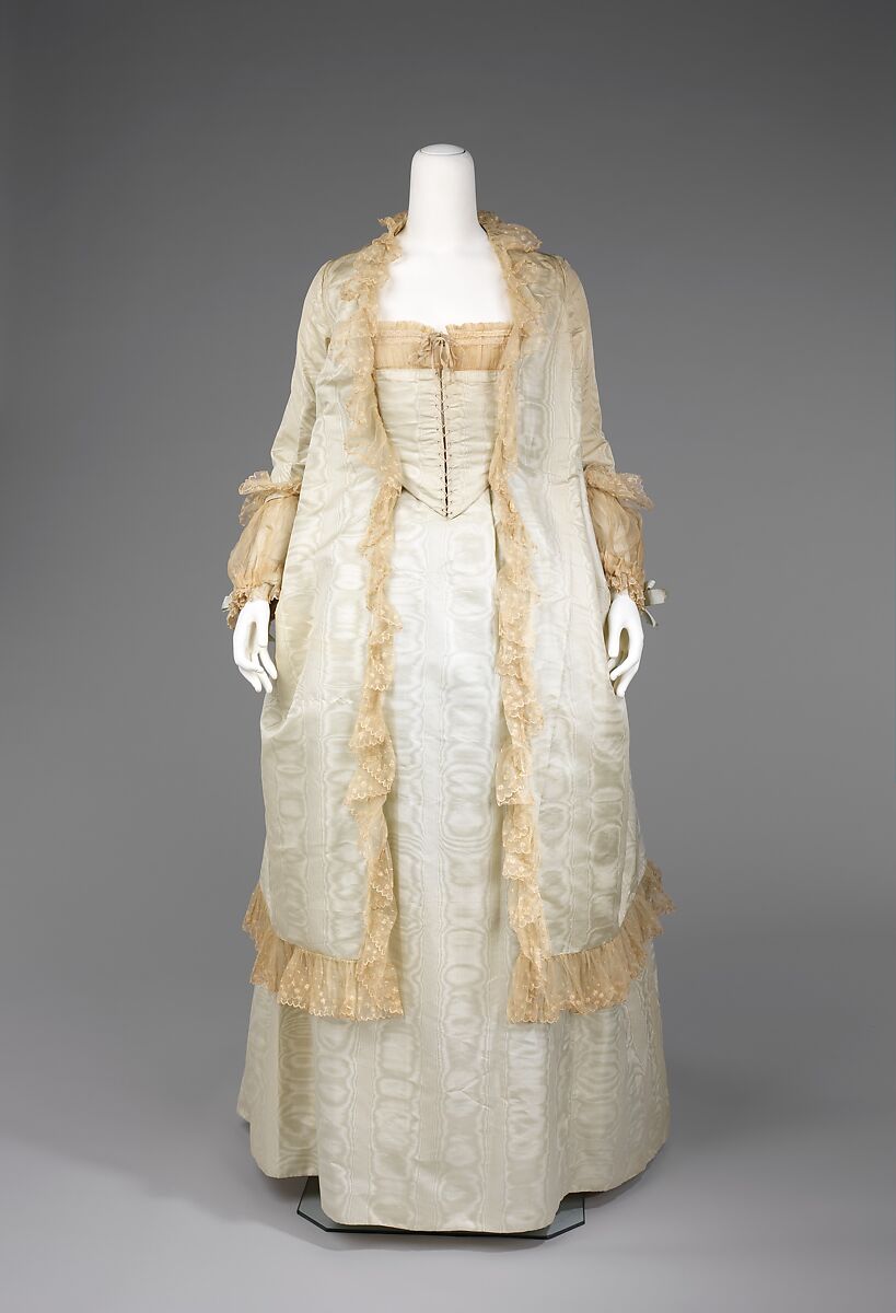 Tea gown, silk, cotton, probably American 