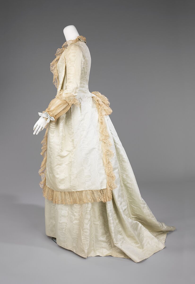 Tea gown, silk, cotton, probably American