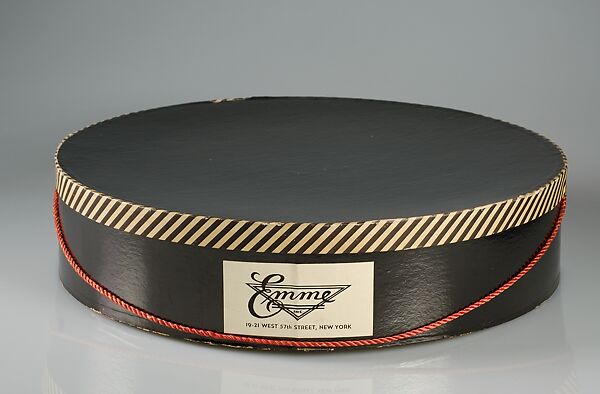 Picture hat, Adolfo (American, born Cuba, Cárdenas 1923–2021 New York), silk, American