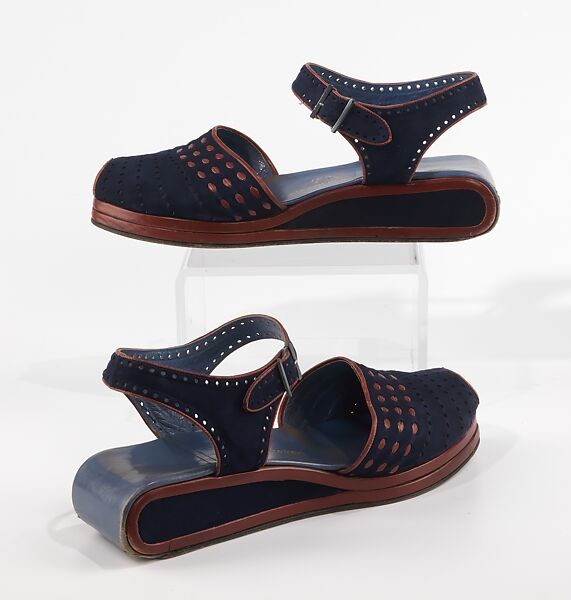Sandals, David Levin, leather, American 