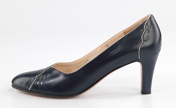 "Aurora", Fiamma Ferragamo (Italian), leather, Italian