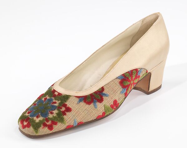 Evening pumps, Beth Levine (American, Patchogue, New York 1914–2006 New York), silk, American