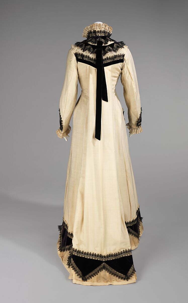 Tea gown, wool, silk, cotton, American