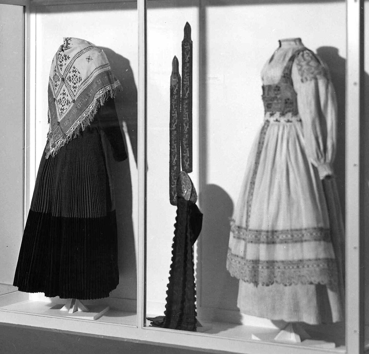 Jacket, leather, wool, glass, metal, hair, silk, Czech, Moravia