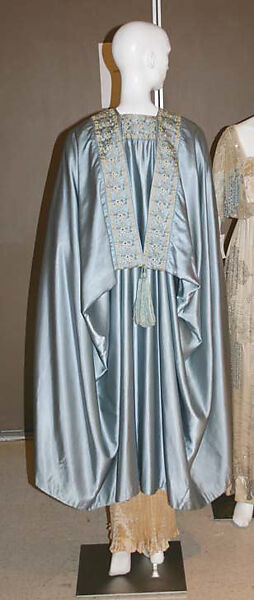Evening cape, Liberty &amp; Co. (British, founded London, 1875), silk, British