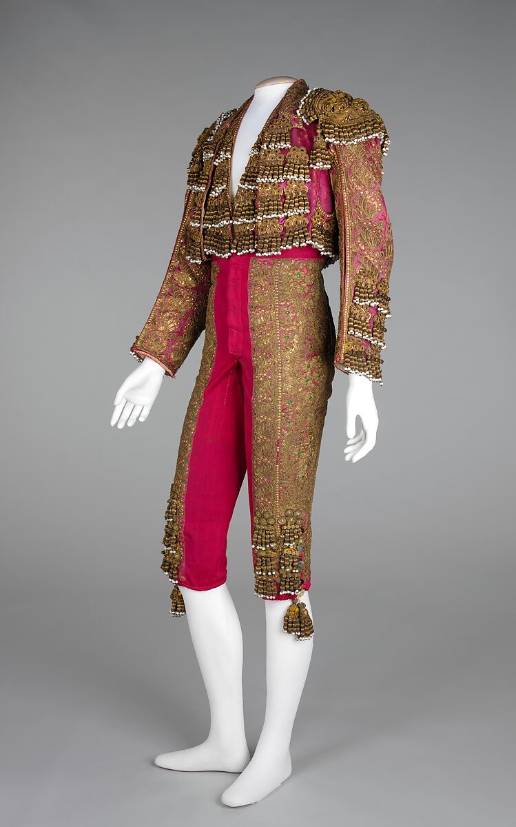 Toreador suit, J. Uriarte, silk, metal, metallic, glass, linen, Spanish 