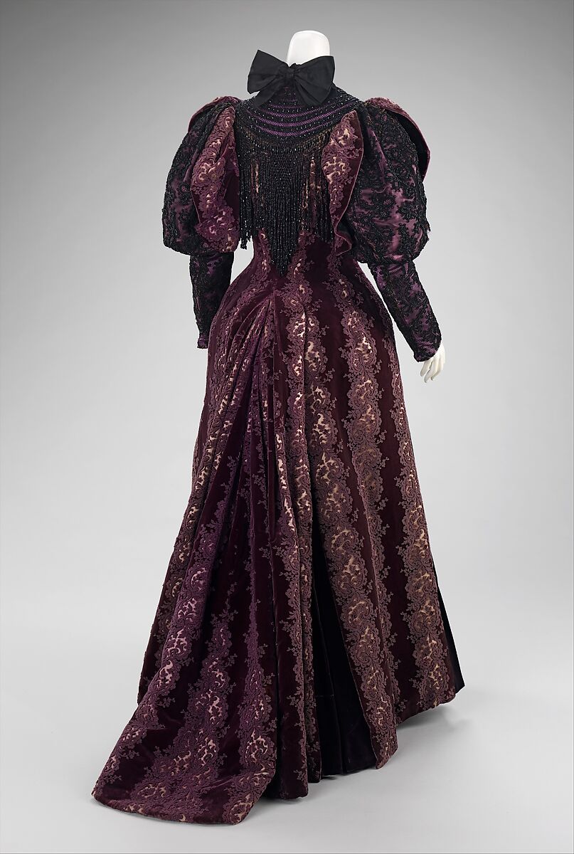 Ensemble, House of Worth (French, 1858–1956), silk, beads, jet, fur, linen, American or European