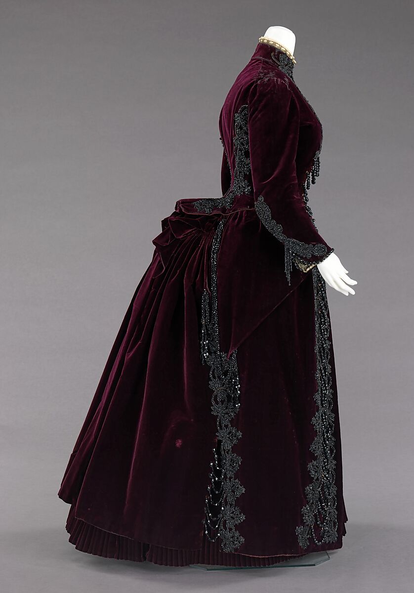 Ensemble, Franziska Noll Gross (American (born Germany), 1831–1906), silk, plastic (celluloid), jet, feather, American