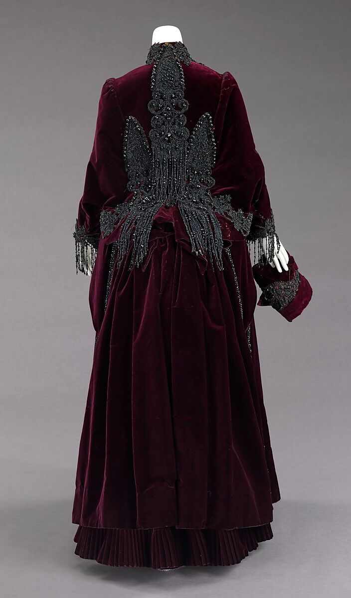 Ensemble, Franziska Noll Gross (American (born Germany), 1831–1906), silk, plastic (celluloid), jet, feather, American