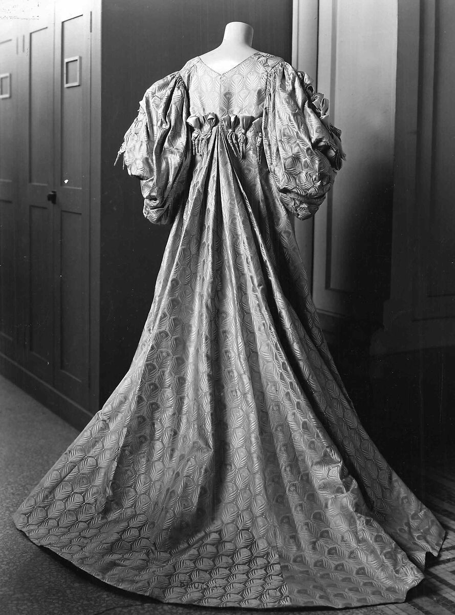 Tea gown, House of Worth (French, 1858–1956), silk, cotton, French