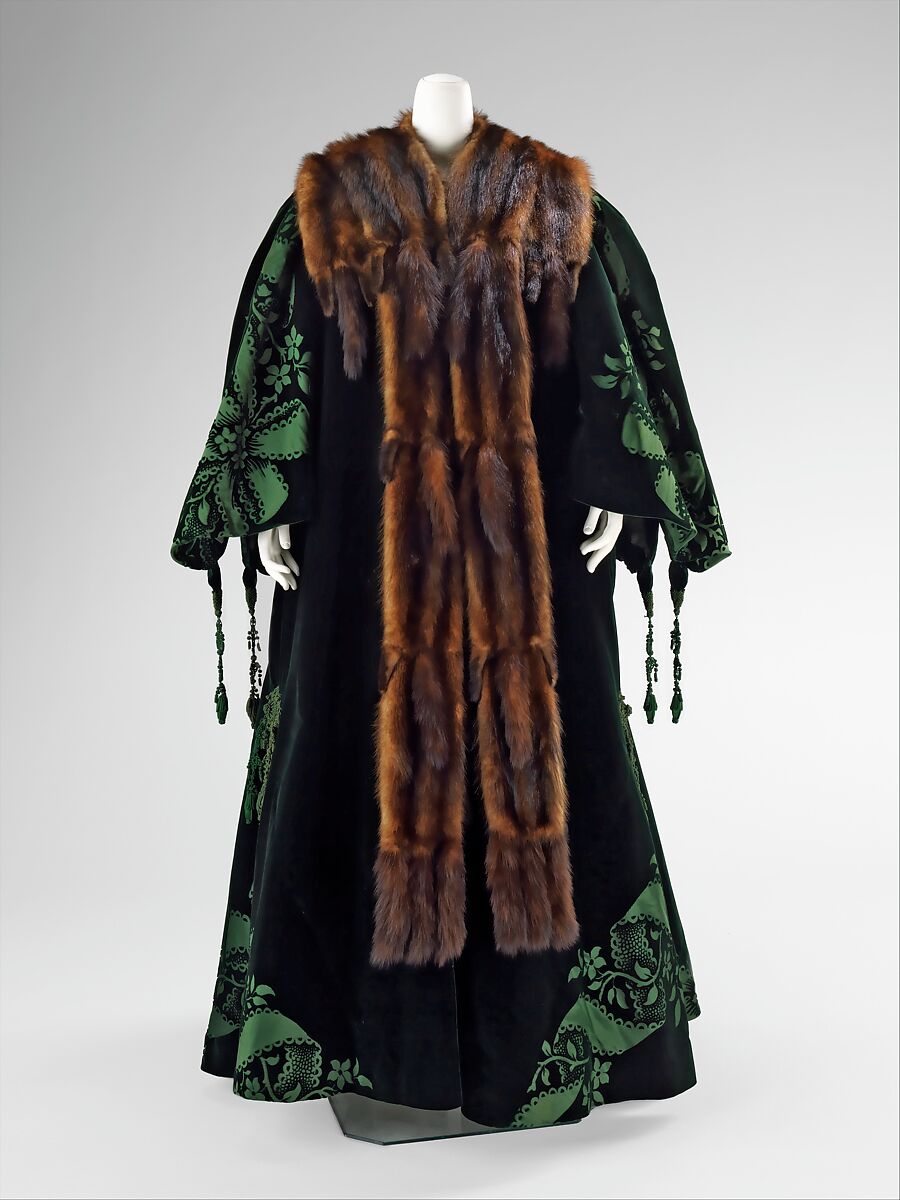 Evening coat, House of Worth (French, 1858–1956), silk, fur, French 
