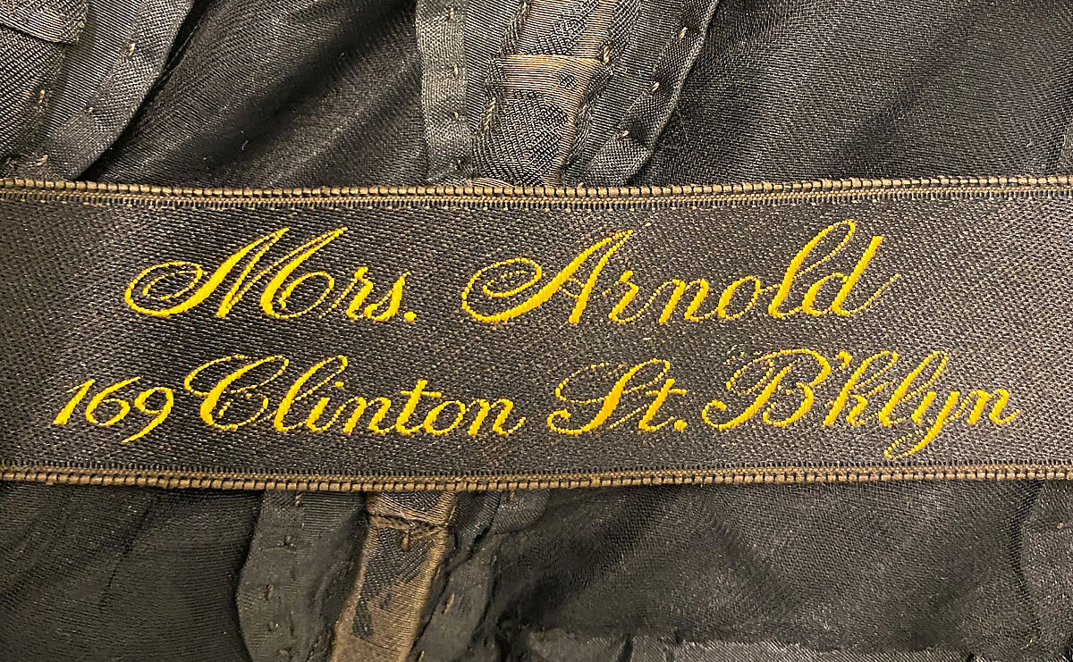 Dinner dress, Mrs. Arnold (American), silk, American