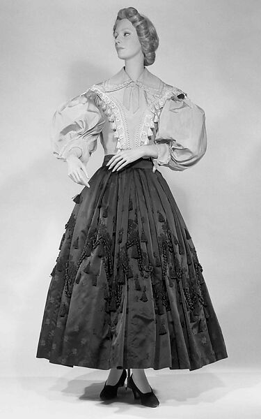 Evening ensemble, Mainbocher (French and American, founded 1930), silk, American