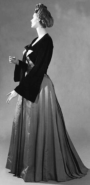 Evening dress, Charles James (American, born Great Britain, 1906–1978), silk, American