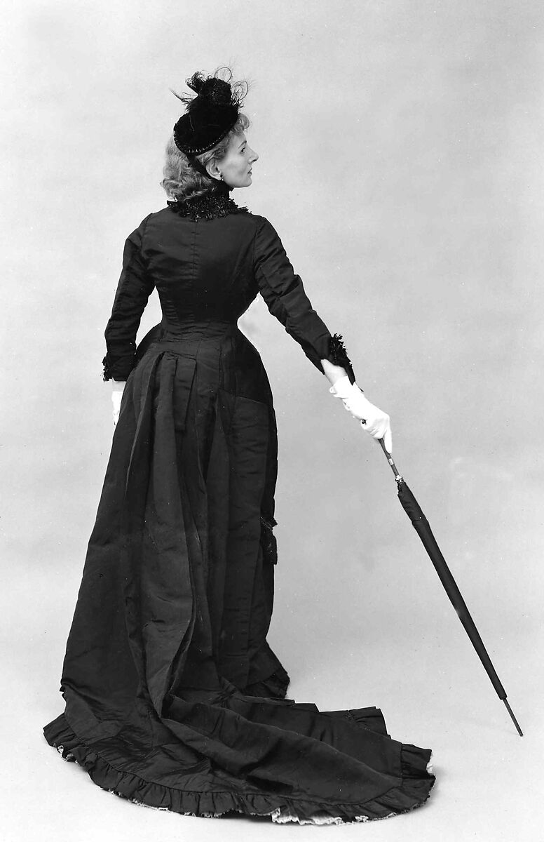 Dinner dress, silk, metal, Spanish