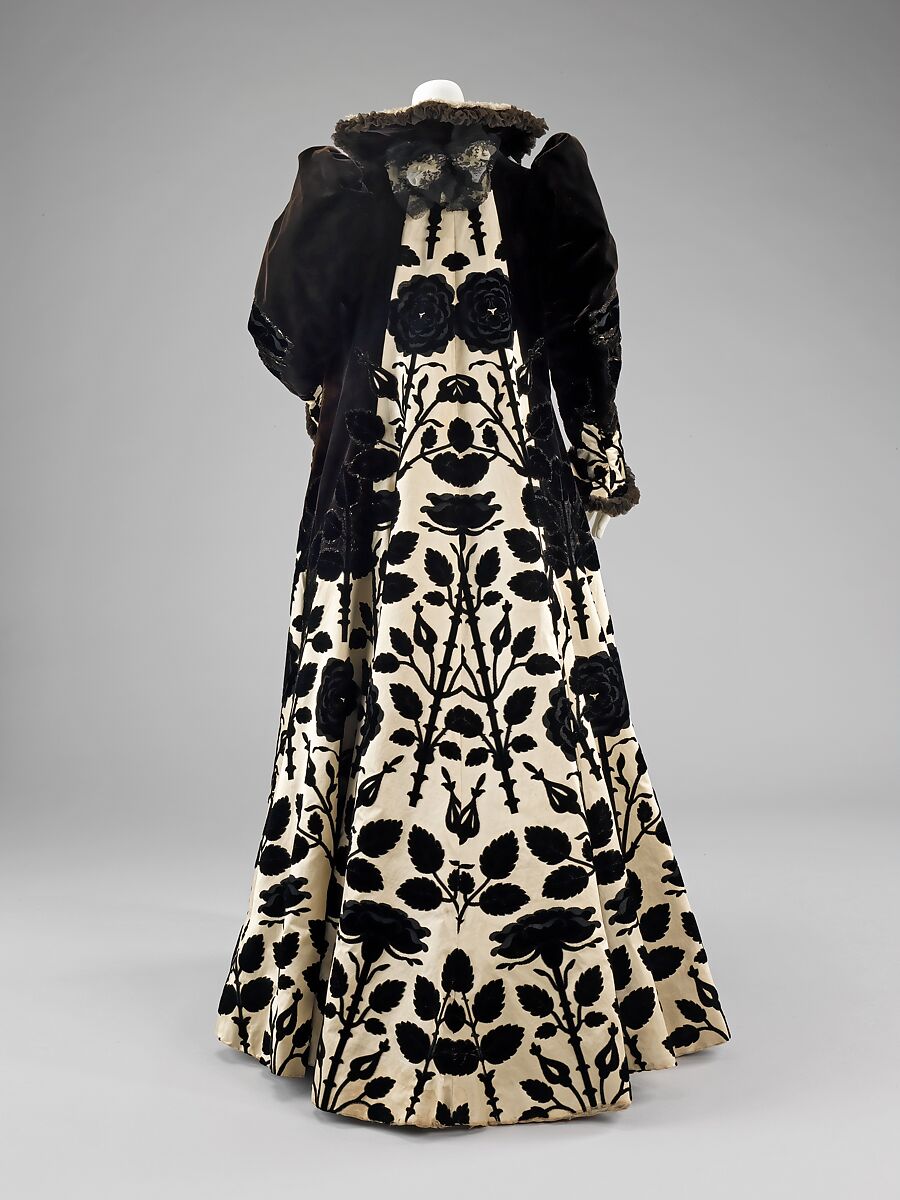 Evening coat, House of Worth (French, 1858–1956), silk, French