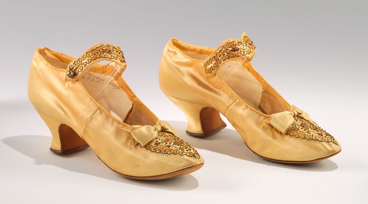 Court presentation ensemble, silk, metal, cotton, leather, probably American