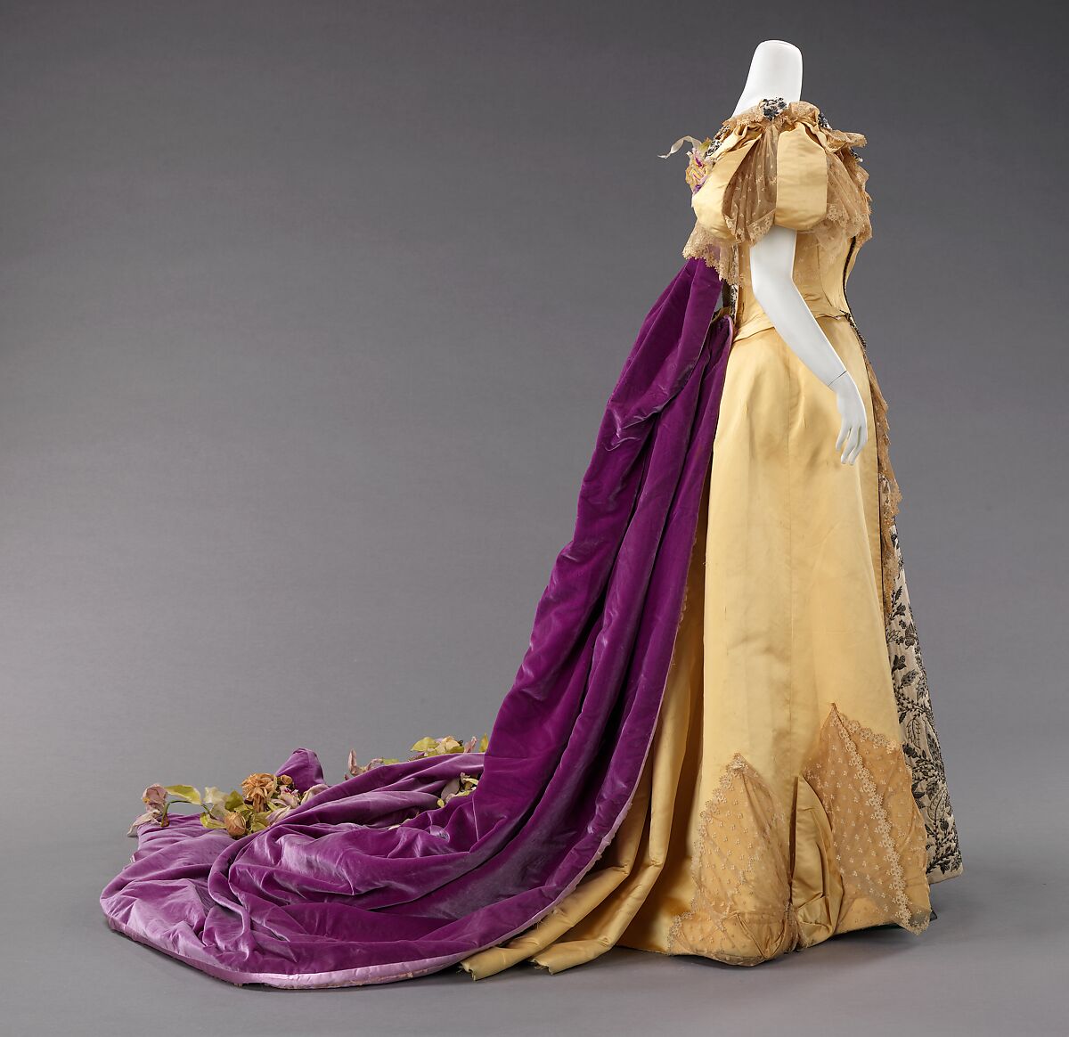 Court presentation ensemble, silk, metal, cotton, leather, probably American