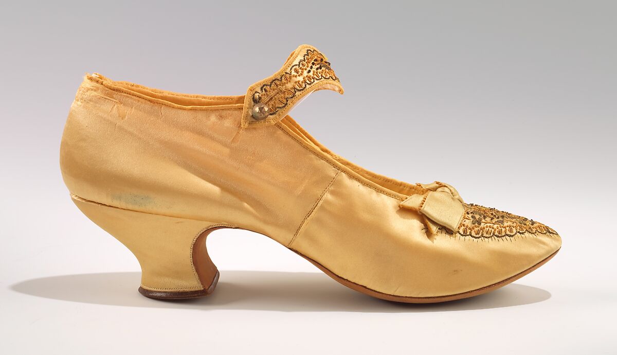 Court presentation ensemble, silk, metal, cotton, leather, probably American