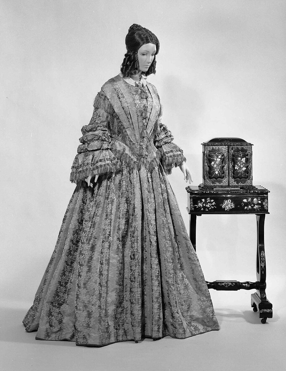 Afternoon dress, silk, British