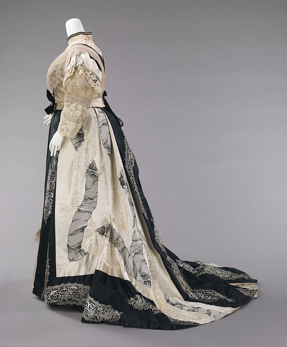 Evening dress, Catherine Donovan (American (born Ireland), 1826 (?)–1906), silk, linen, metal, American